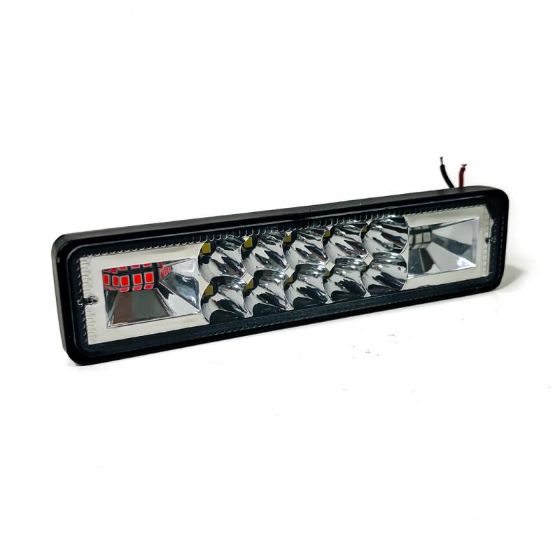 Imagen ilustrativa de FARO DE LED RECTANGULAR - MICRO CHIP 18 LED BLANCO Y FUNCIONES AZUL/ROJO 15.5X4.3X4.1CM