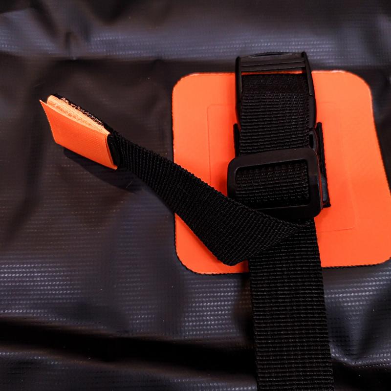 Imagen ilustrativa de BOLSO DE TECHO